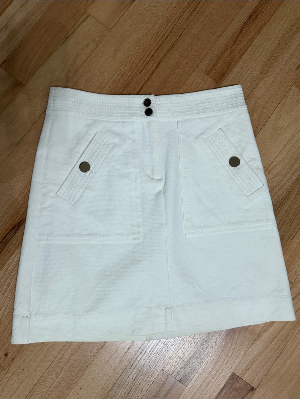 LOFT White Cotton A-Line Skirt with Front Pockets
